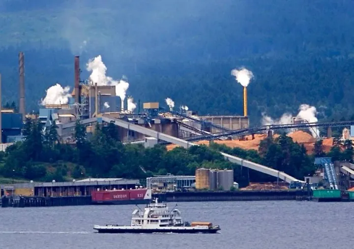 Pulp mill and ferry on the Crofton waterfront, Crofton BC